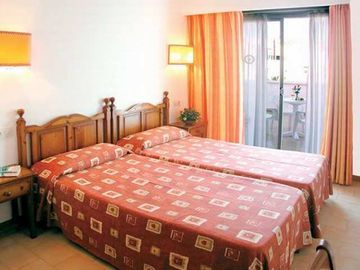 Hoposa Daina Apartamento *
